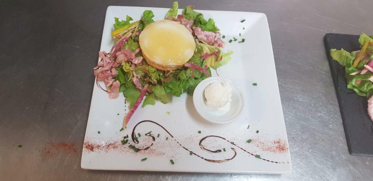 Logis Hotels - Hotel Et Restaurant Les Cordeliers Casteljaloux Ngoại thất bức ảnh